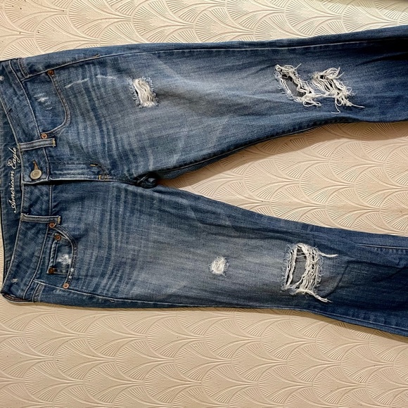 American Eagle Outfitters Denim - American Eagle distressed jean